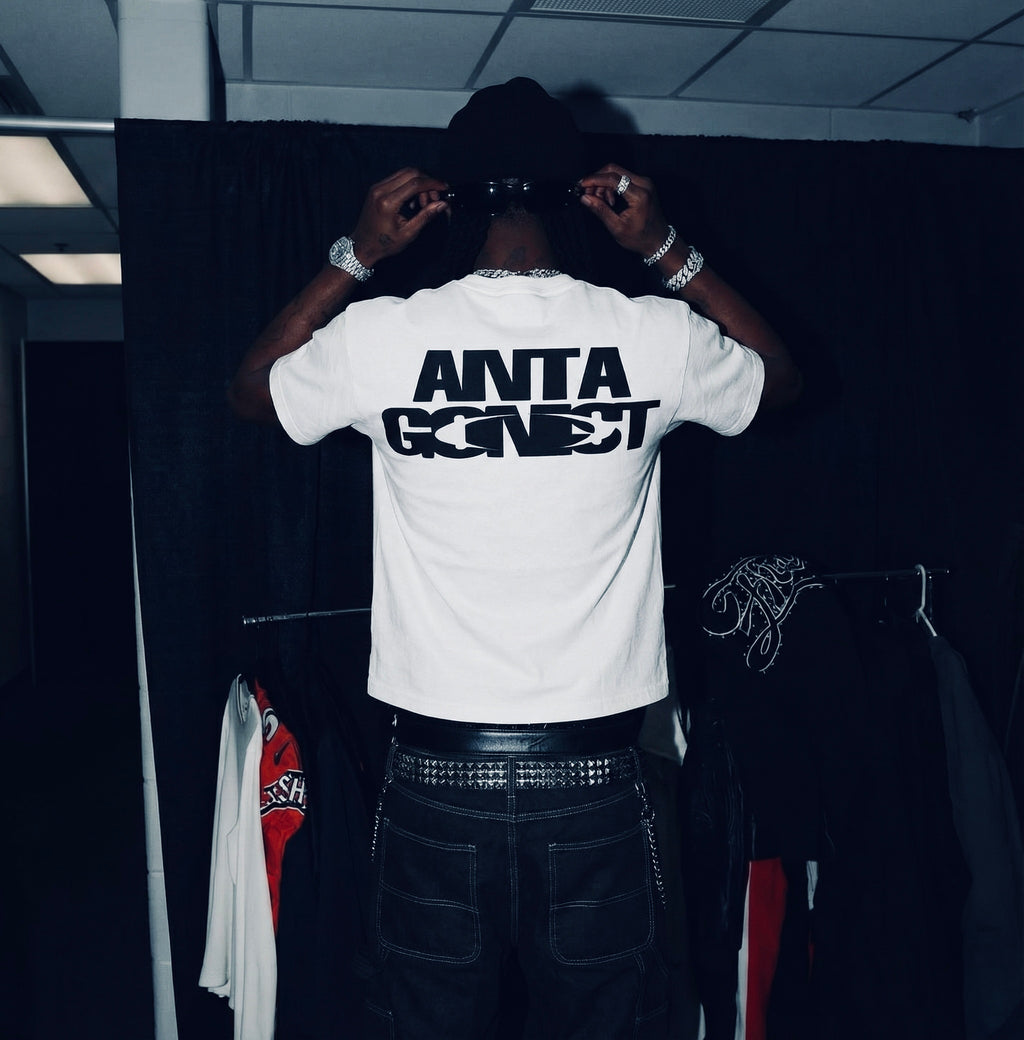 Camiseta " ANTAGONIST" BOXY