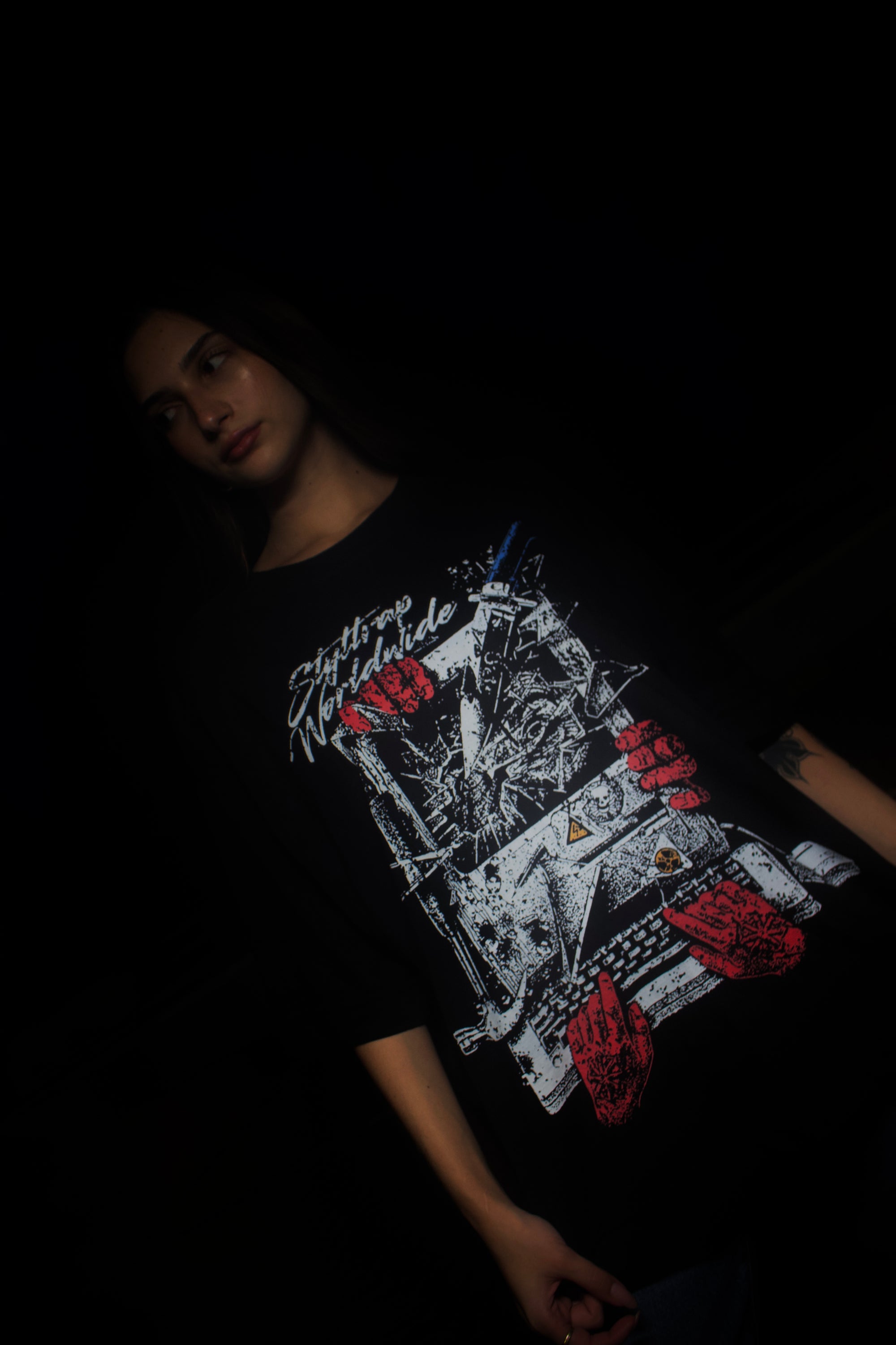 Camiseta Oversized - SOCIAL MEDIA KILLED PEOPLE