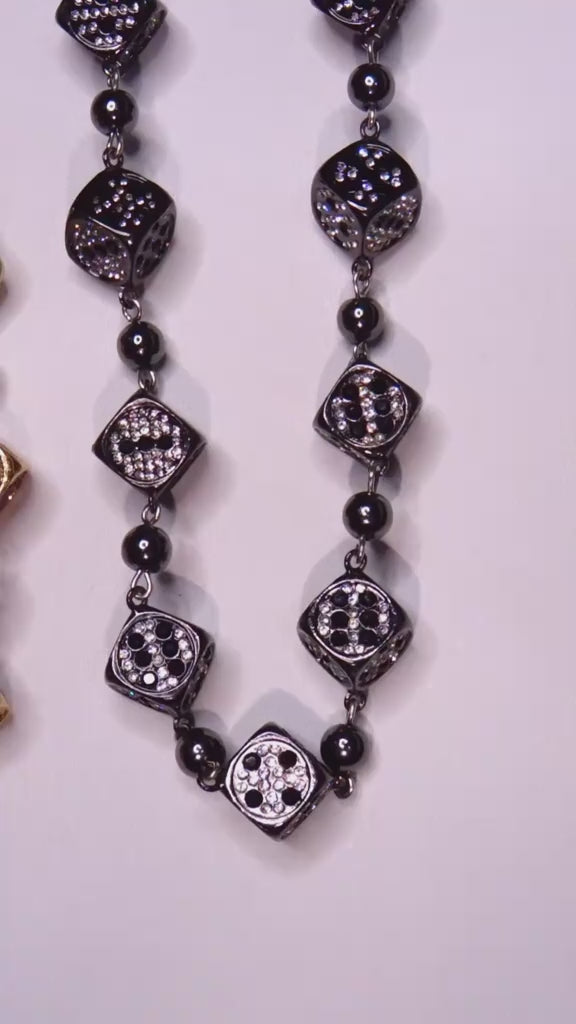 POCKET CHAIN DICE